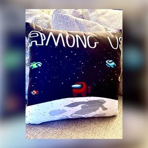 Among us zippered pillow case cover